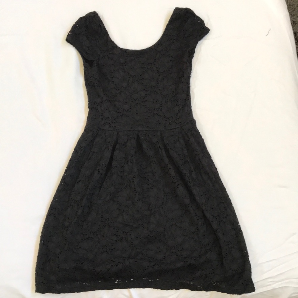 Black lace dress
